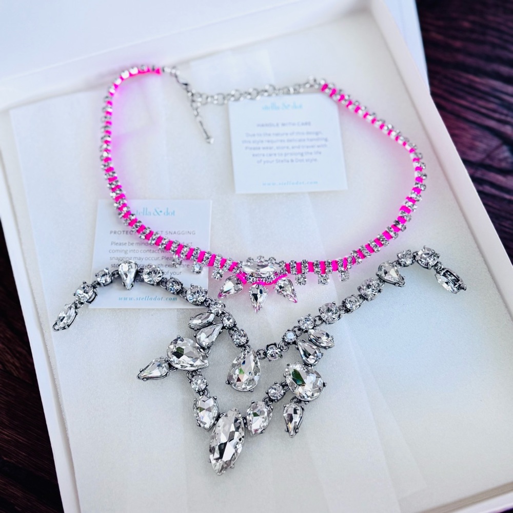 Stella & Dot Neon Dream Statement Necklace